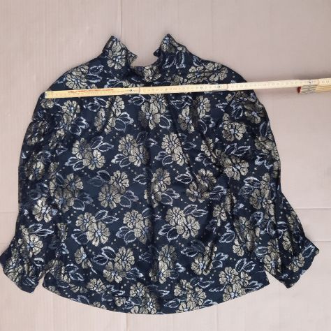 Due bluse con spalline - Foto 8