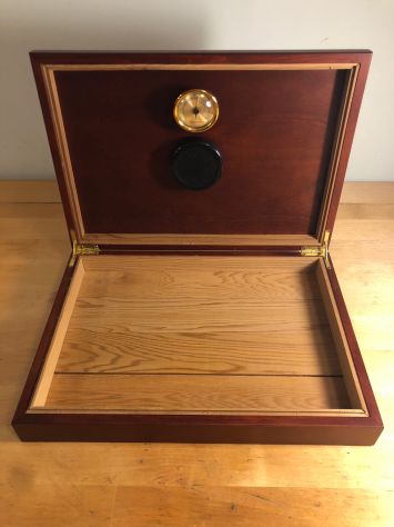 Prestigioso humidor per sigari in legno massello - Foto 2