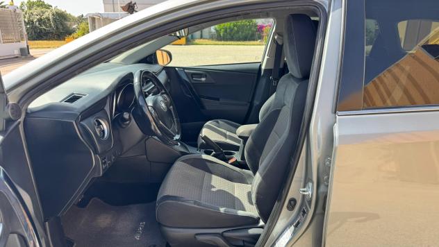 Toyota Auris Touring 1.8 Hybrid Lounge - 2017 - Foto 10