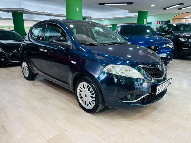 Lancia Ypsilon 1.2 69 cv 5p. GPL Ecochic - Foto 3