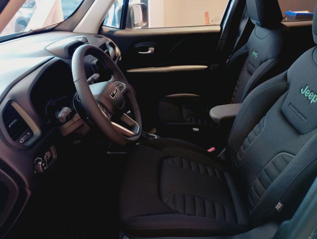 Jeep Renegade e-Hybrid 1.5 T4 MHEV 130cv North Star DDCT - Foto 3