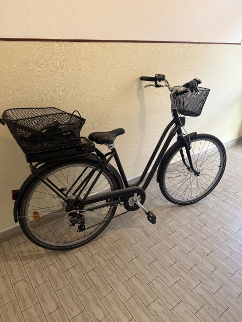 Bici donna pedalata assistita - Foto 2