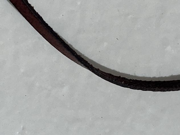 Z90 Nastro in pelle a vegetale invecchiato anilina brandy H 3 mm - L 30 mt - Foto 4