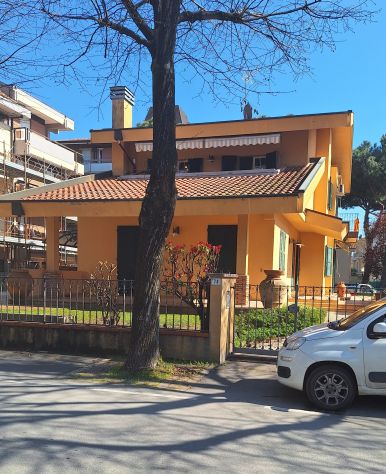Villa di mq.380 nel centro di Bellaria - Foto 2