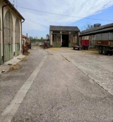 Immobile in asta di 5501 m² in vendita a Curtatone - Foto 2