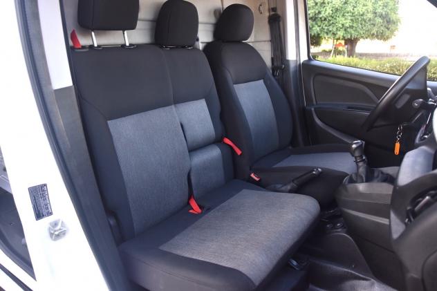 Fiat Doblo Maxi 1.6 mtj 105cv Lounge 3 posti - Foto 9