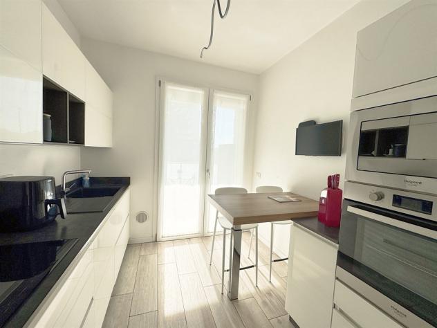 Lissone vicino stazione e centro recente trilocale cucina abitabile e box doppio - Foto 3