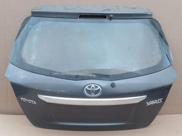PORTELLO POST. GRIGIO MEDIO MET. C/MOT 999-U1305438 Carrozzeria Lamierati esterni Portello Portello post. TOYOTA - YARIS - 2011 2014, TOYOTA - YAR