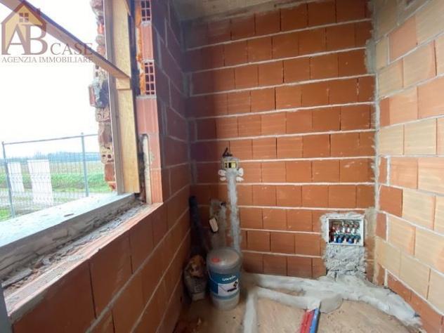 CASALE IN FASE DI RISTRUTTURAZIONE - Foto 8