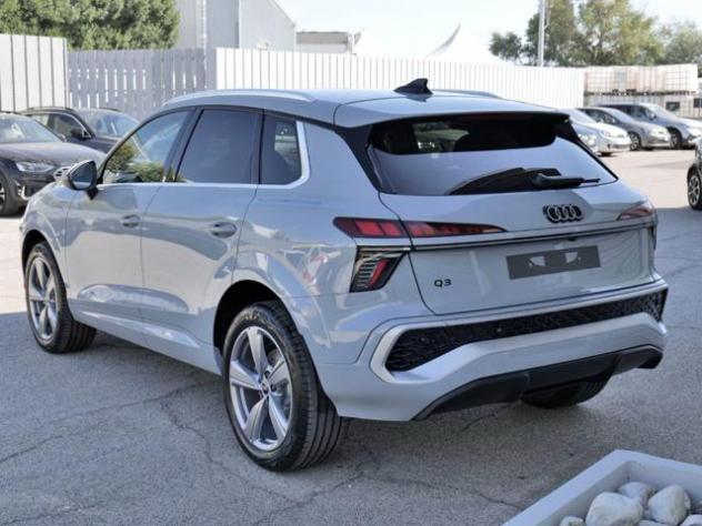 AUDI Q3 NEW 1.5 272cv e-hybrid S-tronic S-line edition rif. 23966025 - Foto 3