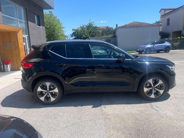 VOLVO - XC40 - B4 AWD Geartronic Ultimate Bright - Foto 4