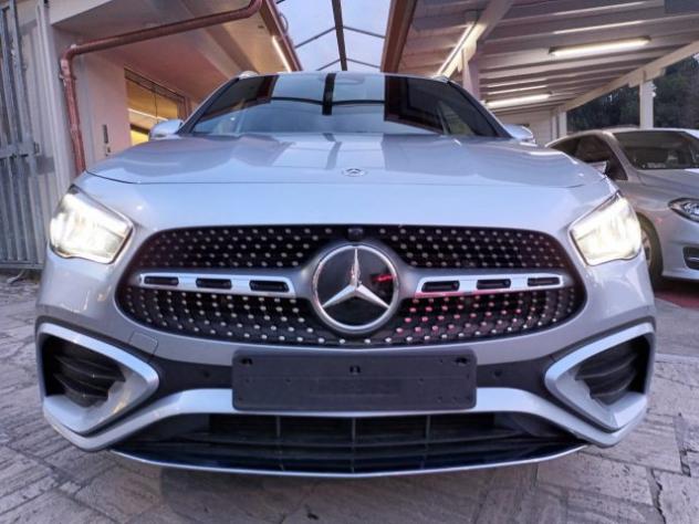MERCEDES-BENZ GLA 200 D AMG PREMIUM 150CV AUTO PACK LUCI INT rif. 23775603 - Foto 2