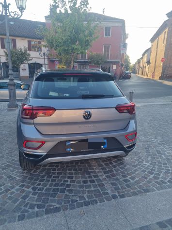 Volkswagen T-Roc 1.5 TSI Style – 2023 – 42.000 km – Unico Proprietario - Foto 3