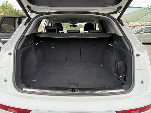 Audi Q5 40 TDI 204 CV quattro S tronic Business Advanced - Foto 9
