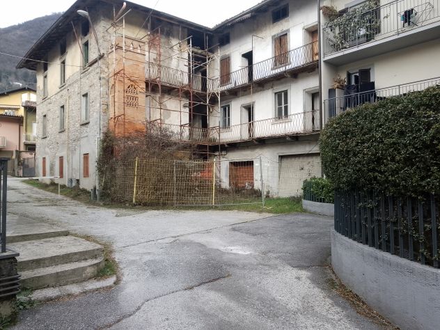 Albino città casa da ristrutturare