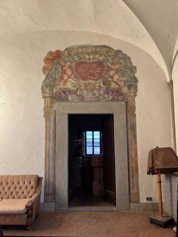 VILLA di 30 vani e di 1380 mq (CAMPI BISENZIO) rif. L1340_3 - Foto 17