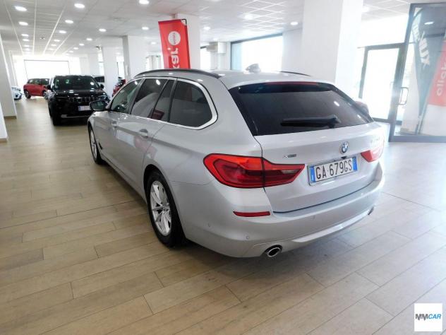 BMW - Serie 5 Touring - 520d xDrive Business aut. - Foto 6