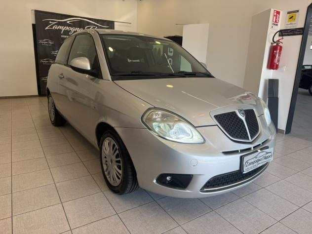 Lancia Ypsilon 1.2 Versus - Foto 3