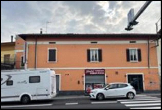 Immobile in asta di 184 m² con più di 5 locali in vendita a Calco - Foto 3