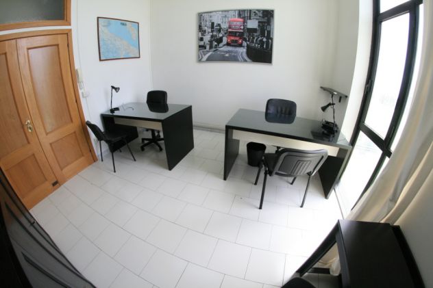 Locale arredato fibra parcheggio - Foto 3