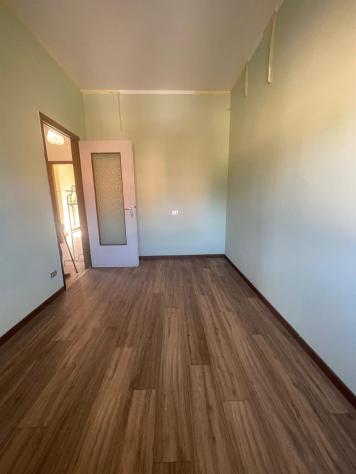 cst500 - ampio trilocale tutto balconato, box cantina e posto auto-- solo 750 € inclusi riscaldamento acqua e spese condominiali - Foto 10