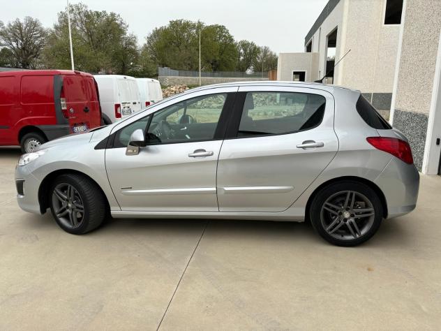 Peugeot 308 2.0 HDi 150CV 5p. Sport - Foto 9