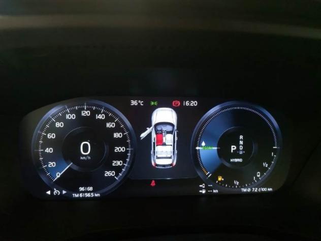 Volvo XC40 Recharge T5 Plug-in Hybrid Recharge R-DESIGN - Foto 8