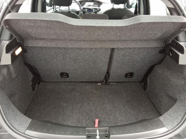 Lancia Ypsilon 1.0 Hybrid 70cv Gold - Foto 10