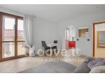 Appartamento di 68 m² con 2 locali e box auto in vendita a Varese