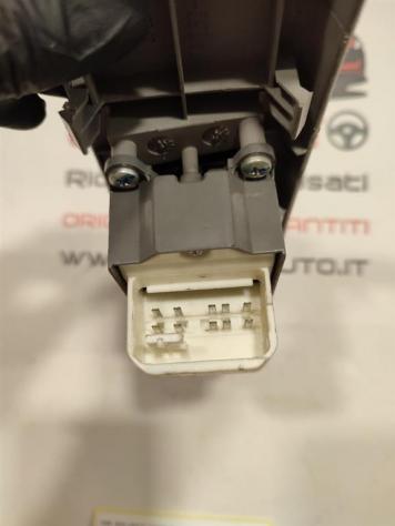 PULSANTIERA ANTERIORE SINISTRA TOYOTA Yaris Verso Serie 832-4A72 74232-0D110 2ZRFE (0307) - Foto 4