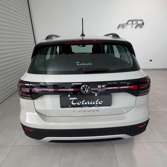 VOLKSWAGEN T-Cross 1.0 TSI Style BMT rif. 24100233 - Foto 9
