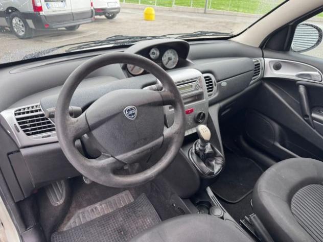 LANCIA Ypsilon 1.2 Benzina OK NEOPATENTATI rif. 24138259 - Foto 9