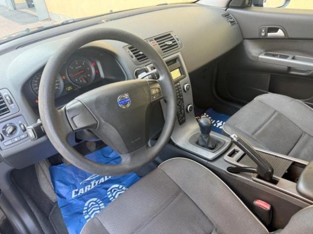 VOLVO C30 1.6 D Kinetic rif. 23979775 - Foto 8