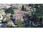 Villa in vendita a Massa 221 mq  Rif: 1274321