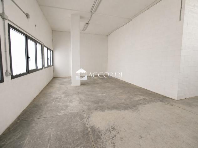 NEGOZIO di 1 vani e di 84 mq (MONTEBELLUNA) rif. PE10 - Foto 10