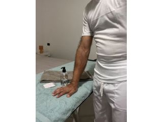 Massaggi - benessere Pero - Massaggiatore 50enne per donne promo settembre Tel:3520156240