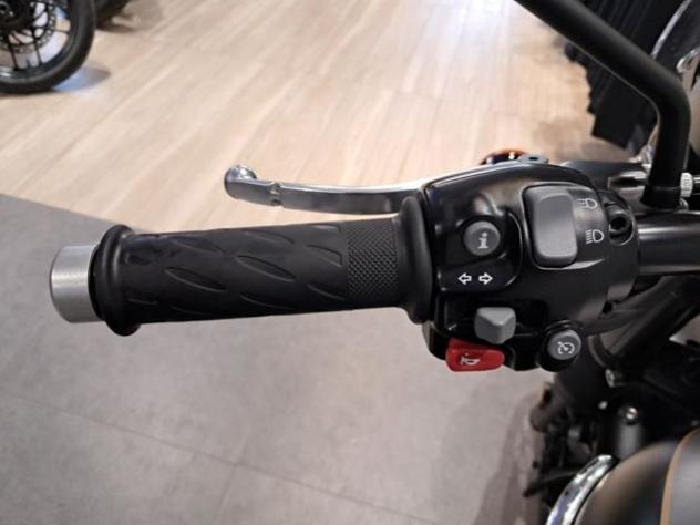 TRIUMPH Bonneville T120 GOLD LINE EDITION rif. 23803173 - Foto 10