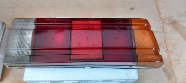 FANALE POSTERIORE MASERATI BITURBO - Foto 3