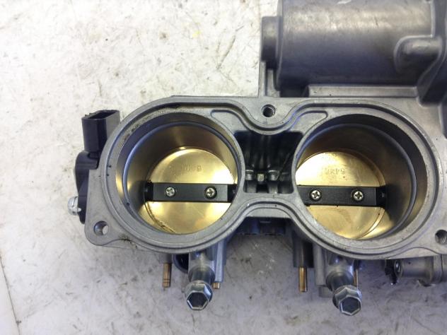 HONDA CBR RR ABS KM0 600 CORPO FARFALLATO - CONNETTORE ROTTO 2024 2026 PC69A4RK - Foto 7