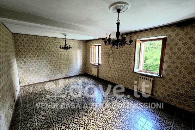 Rustico / Casale di 550 m² con più di 5 locali e box auto doppio in vendita a Cetona - Foto 15