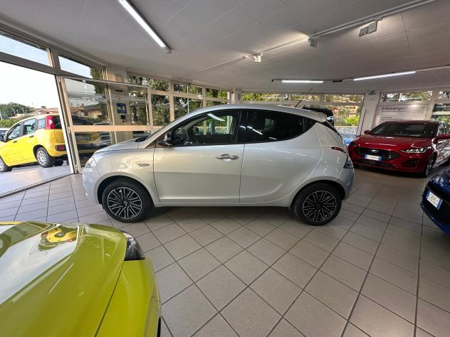 Lancia Ypsilon 3ª serie 1.2 69 CV 5 porte S&S Gold - Foto 8