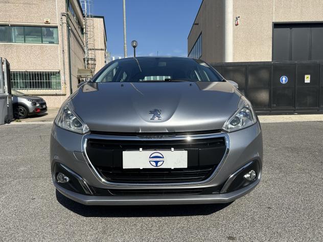 Peugeot 208 1.2 Allure 82cv - Foto 2