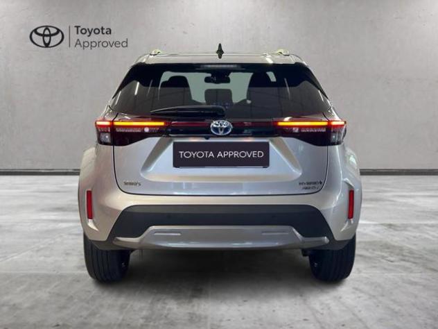 TOYOTA Yaris Cross 1.5 Hybrid 5p. E-CVT AWD-i Adventure rif. 24010534 - Foto 4