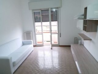 POSTO LETTO IN AFFITTO  SOLO AI MASCHI