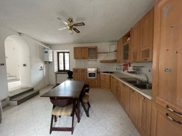 Casa a Cergnago (PV) con 3 bagni, 3 camere e cortile privato - Foto 3