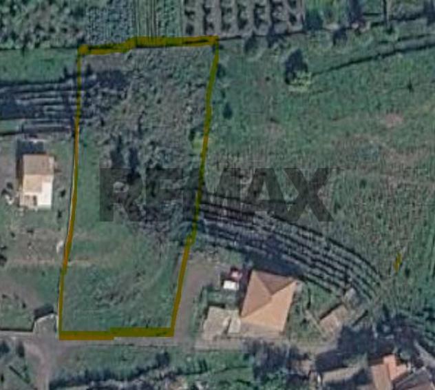 Terreno in vendita a Zafferana Etnea, Pisano