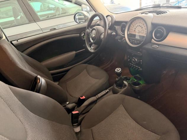 MINI Mini 1.6 16V Cooper D - Foto 7