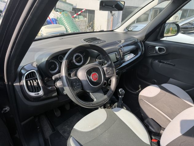 LOTTO 2 - Autovettura Fiat 500 L targata FA735TP - Foto 7