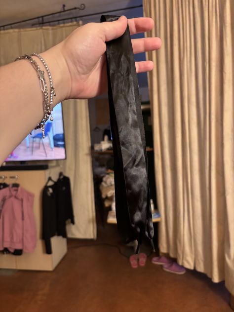 2 STRINGHE/LACCI SCARPE NUOVE DA DONNA/RAGAZZA NERO EFFETTO RASO SENZA DIFETTI - Foto 4