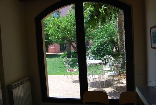 VILLA STORICA A LECA D’ALBENGA CON GIARDINO PARCHEGGIO E DEPENDANCE - Foto 4